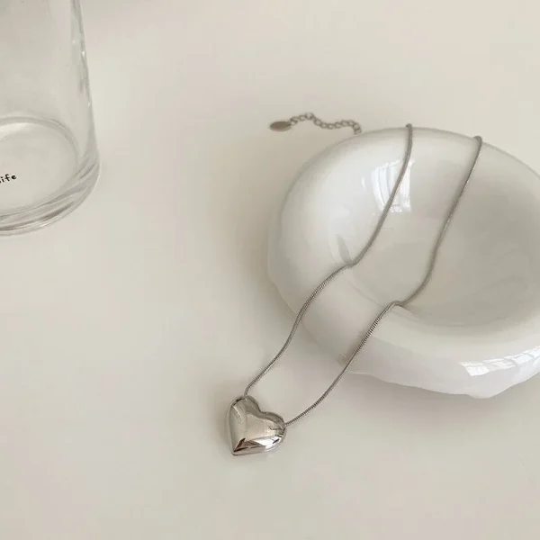 Love Heart Pendant Necklace - Image 6