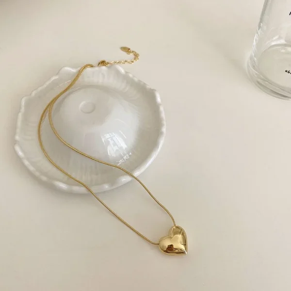 Love Heart Pendant Necklace - Image 5
