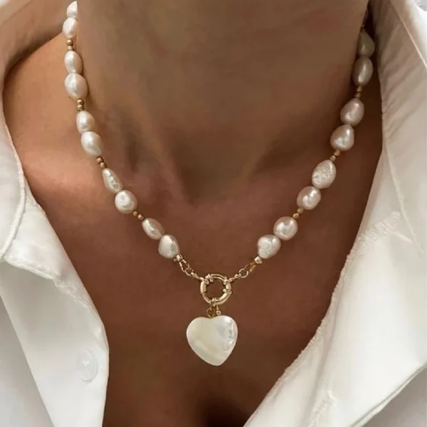 Elegant Irregular Pearl Multi-layer Necklace with Heart Pendant