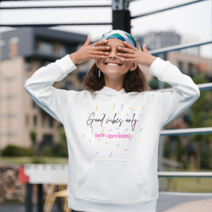 Hoodies & Sweatshirts