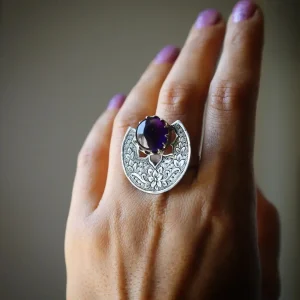 Vintage-Style Bohemian Purple Crystal Ring