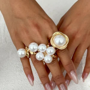 Elegant Imitation Pearl Ring