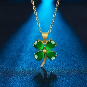 Green Four-Leaf Clover Pendant Necklace