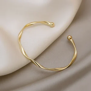 Gold Twisted Cuff Bracelet | Minimalist Open Bangle