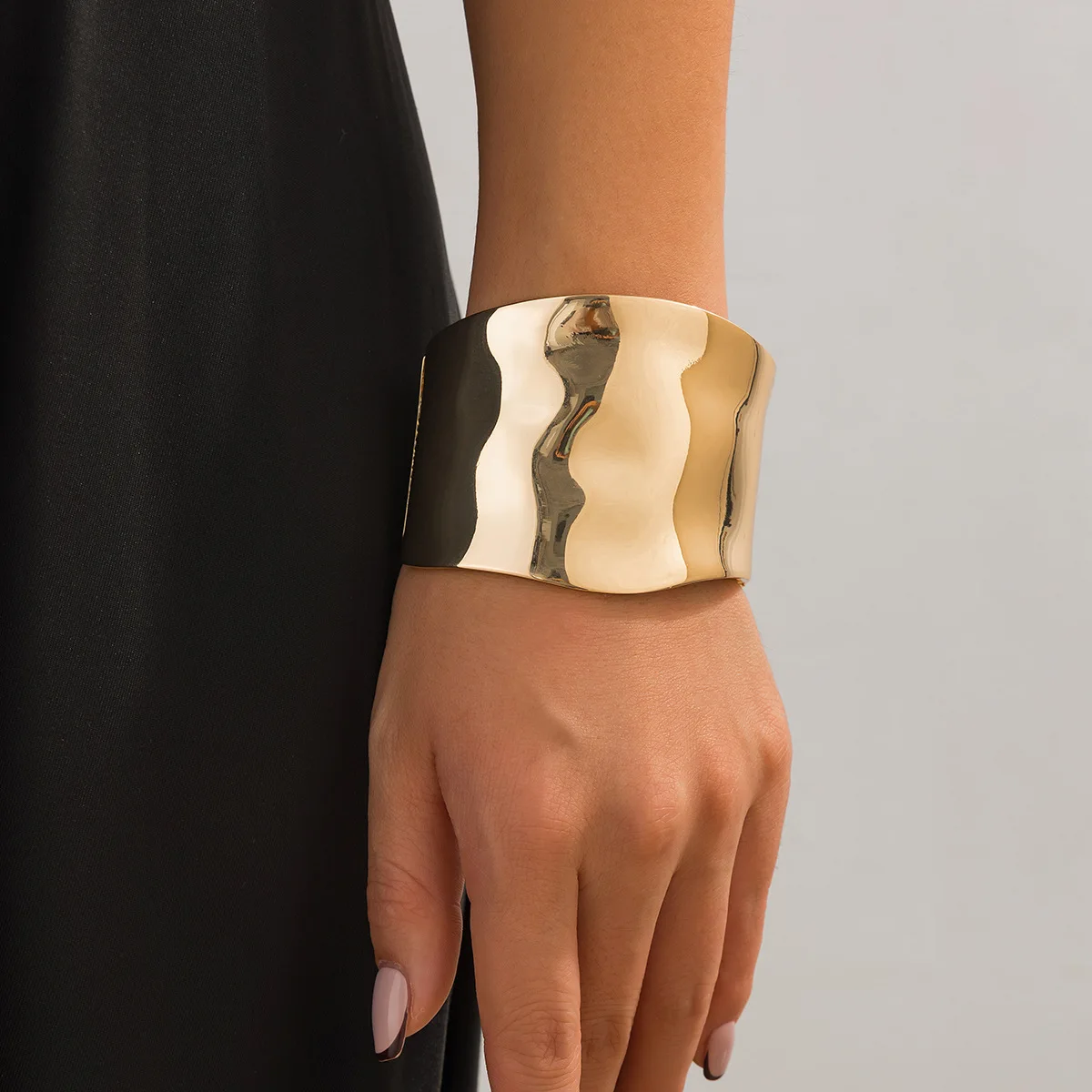 Chunky Square Cuff Bracelet | Gold & Silver Geometric Metal Bangle - Image 18